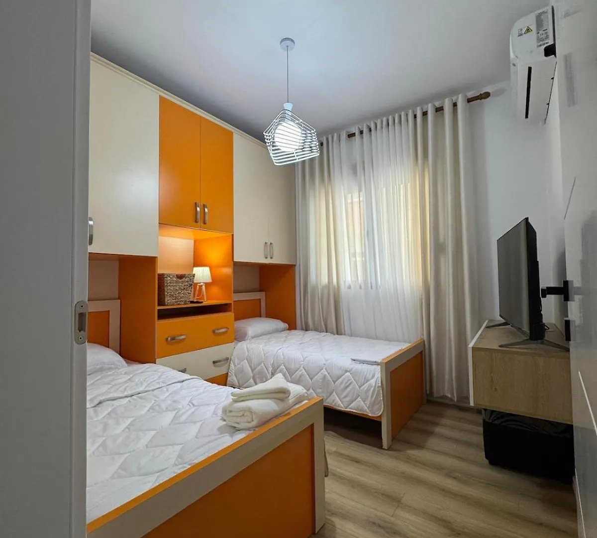 Apartment At Port Vlorë