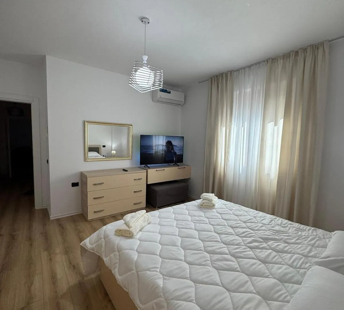 Apartment At Port Vlorë
